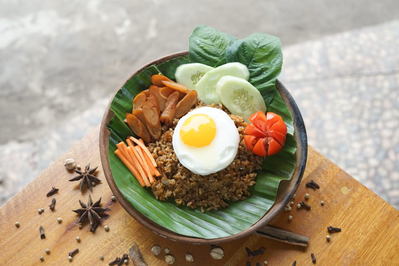 Nasi Goreng Komplit